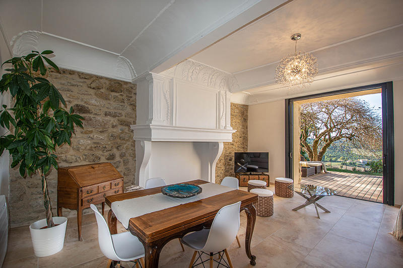 Appartement - 63 m² - 2 pièces