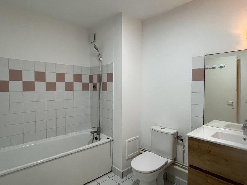 Studio - 34 m² - 1 pièce