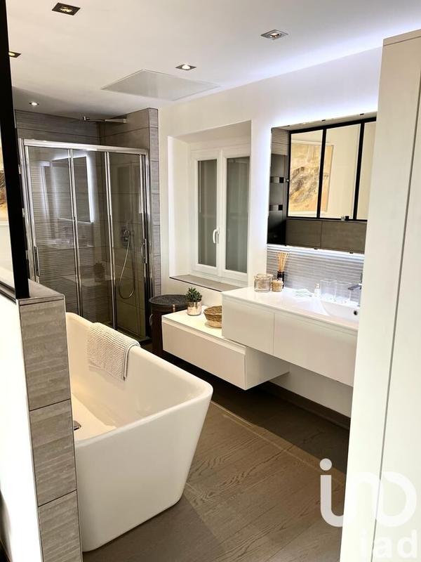 Appartement - 63 m² - 2 pièces