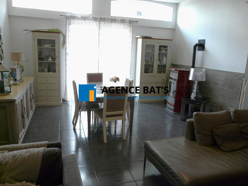 Appartement - 170 m² - 6 pièces