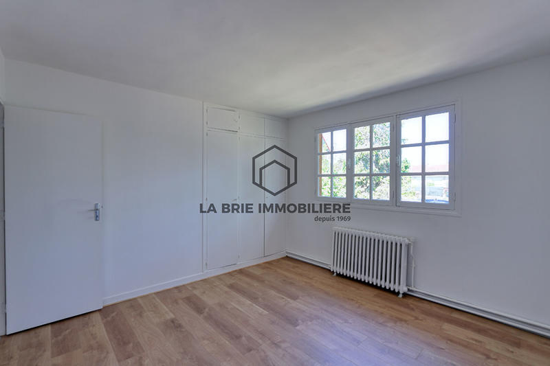 Maison - 193 m² - 7 pièces