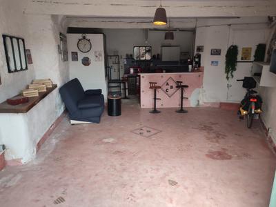 Parking / Garage - 48 m²