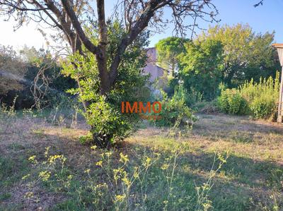 Terrain constructible - 500 m²