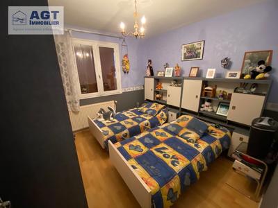 Maison - 160 m² - 5 pièces