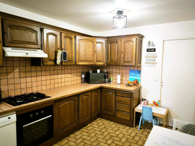 Local commercial - 165 m² - 8 pièces