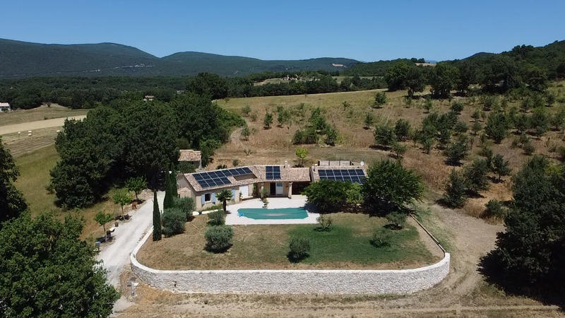 Maison - 184 m² - 6 pièces