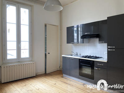 Appartement - 66 m² - 3 pièces