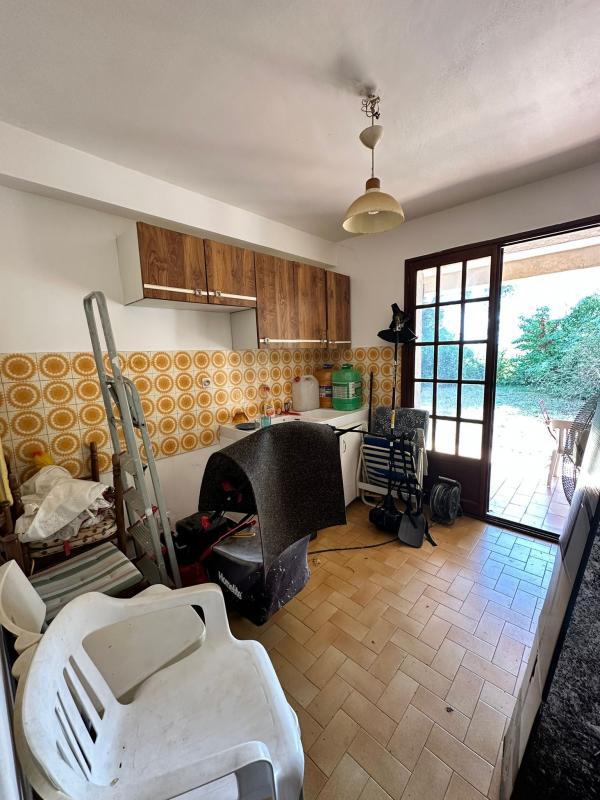 Villa - 213 m² - 7 pièces