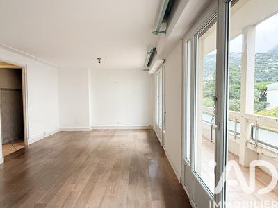 Appartement - 48 m² - 3 pièces