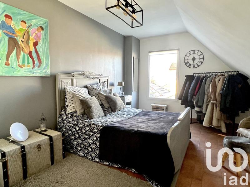 Maison - 200 m² - 7 pièces