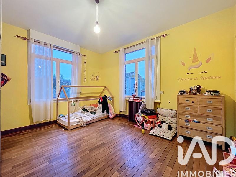 Maison - 260 m² - 10 pièces