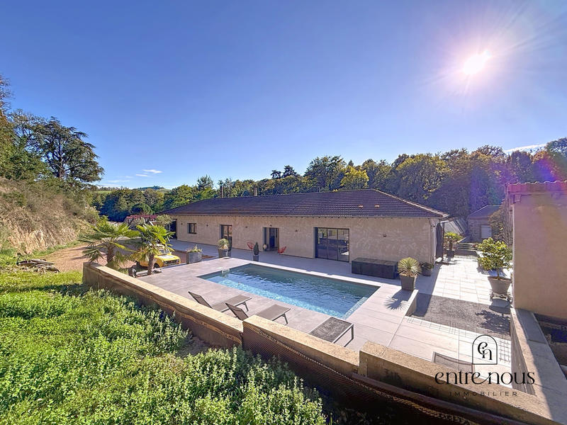 Maison - 167 m² - 4 pièces