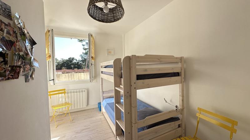 Appartement sur toit - 200 m² - 7 pièces