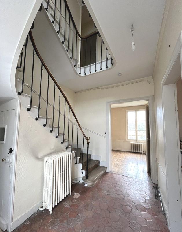 Maison - 143 m² - 7 pièces