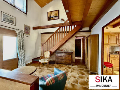 Maison traditionnelle - 154 m² - 7 pièces