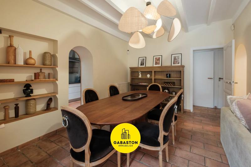 Maison - 171 m² - 4 pièces