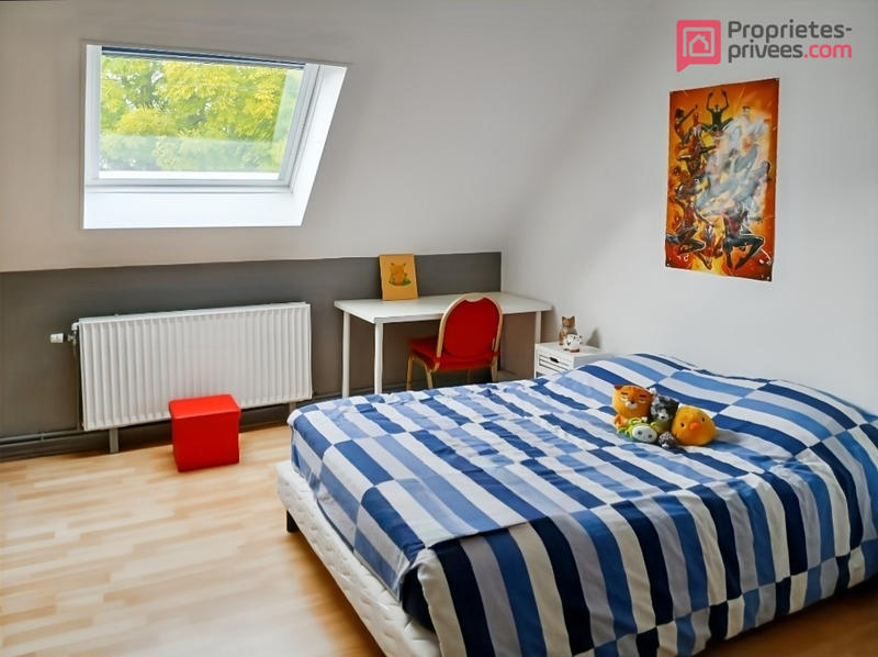 Maison - 151 m² - 9 pièces