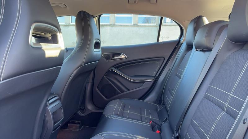 Mercedes Classe Gla 200 156 Sensation