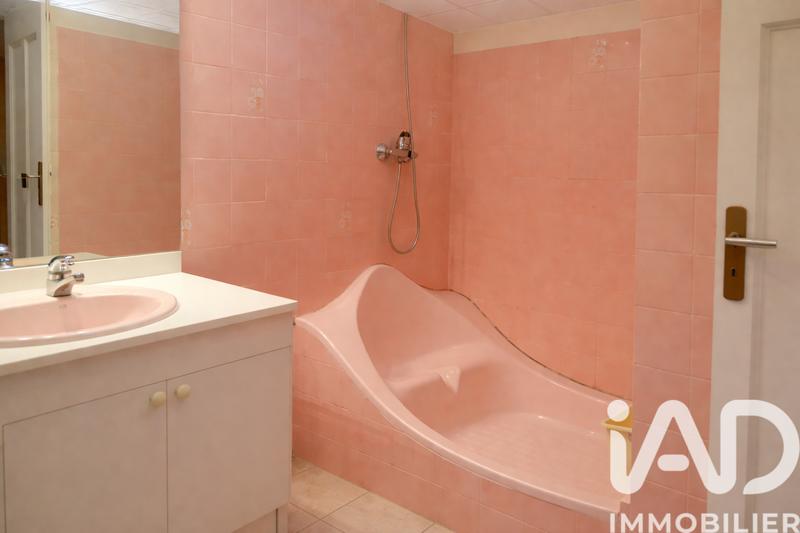 Maison - 94 m² - 5 pièces