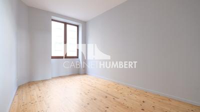 Appartement - 98 m² - 4 pièces