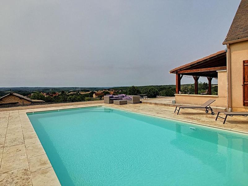 Maison - 130 m² - 6 pièces