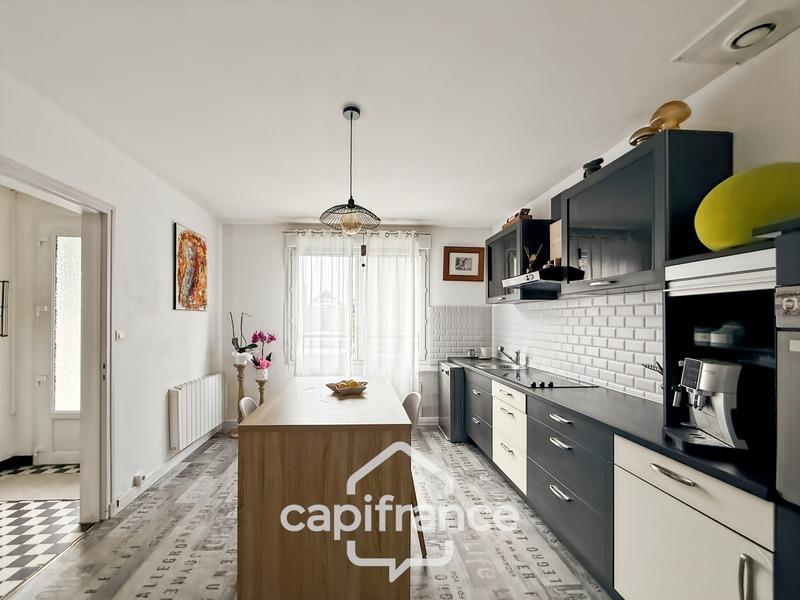 Maison - 90 m² - 4 pièces