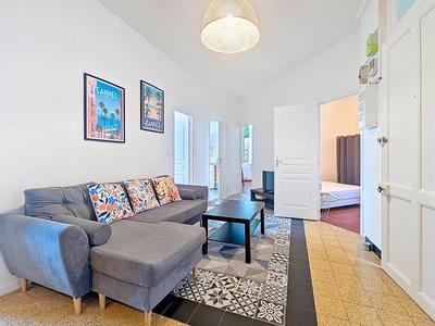 Appartement - 77 m² - 4 pièces