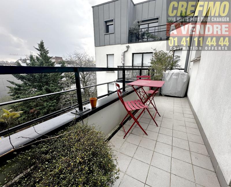 Appartement - 111 m² - 5 pièces