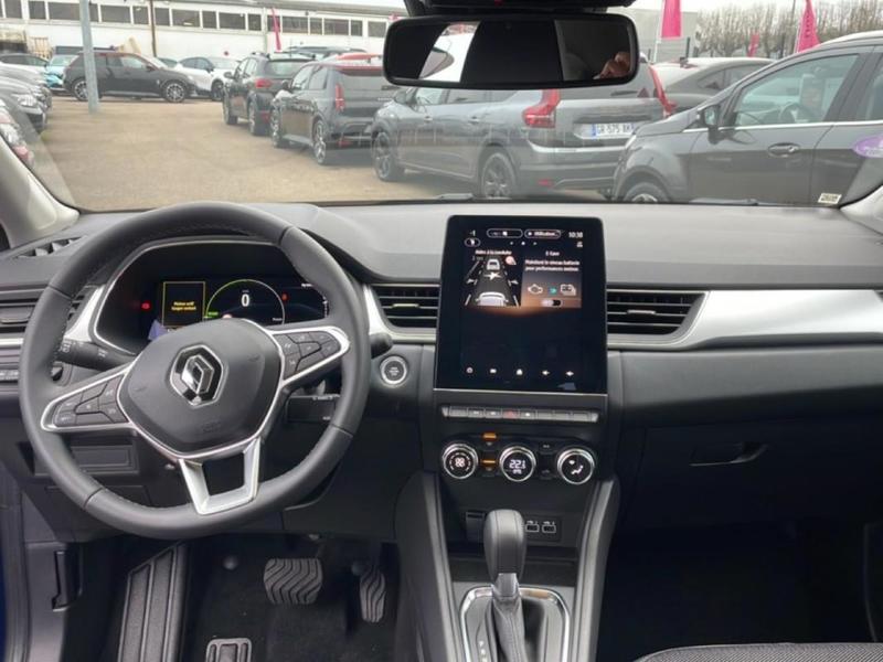 Renault Captur E-Tech full hybrid 145 Techno fast track