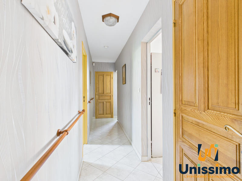 Maison - 87 m² - 4 pièces