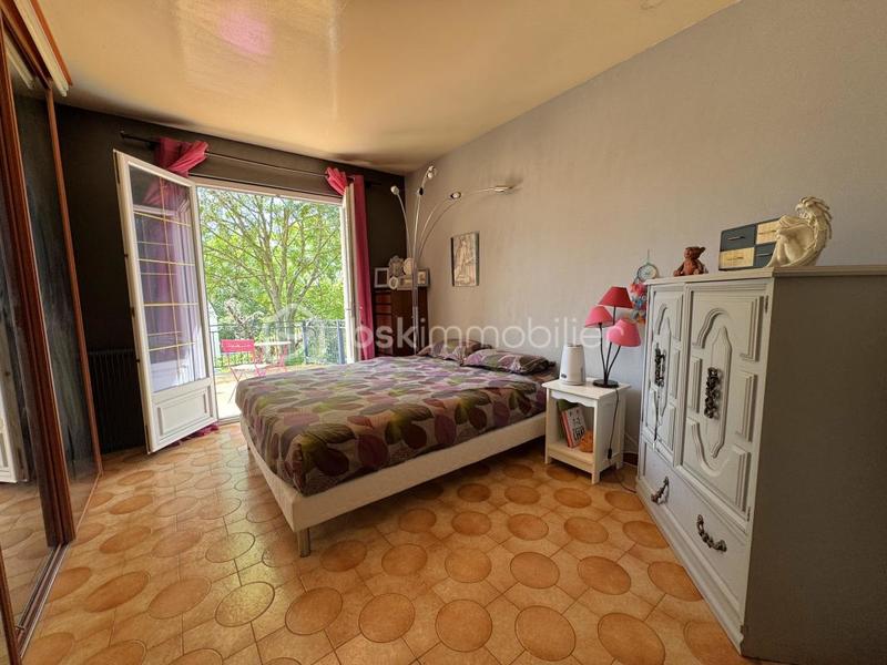 Maison - 141 m² - 6 pièces