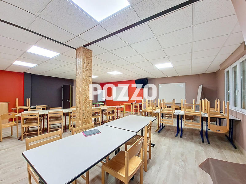 Local d'activité / Entrepôt - 1 200 m²