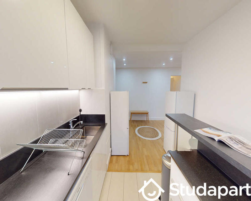 Chambre - 60 m² - 1 pièce