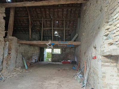 Maison - 214 m² - 1 pièce