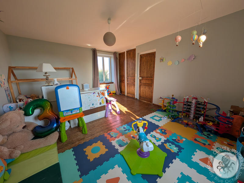 Maison - 159 m² - 6 pièces