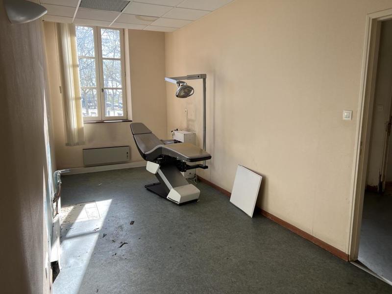 Immeuble - 285 m² - 17 pièces