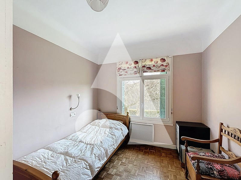 Maison - 148 m² - 5 pièces