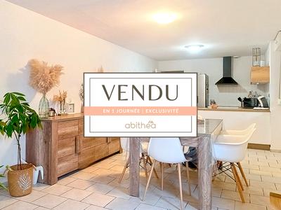 Duplex - 77 m² - 4 pièces