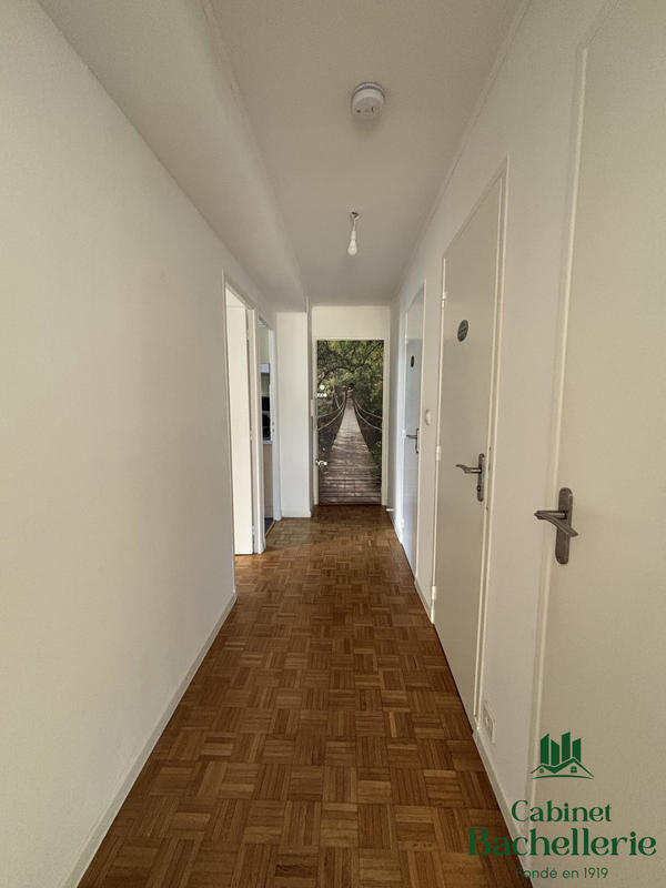 Appartement - 55 m² - 3 pièces