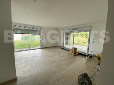 Maison contemporaine - 100 m² - 5 pièces