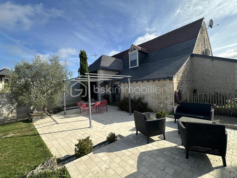 Maison - 201 m² - 6 pièces