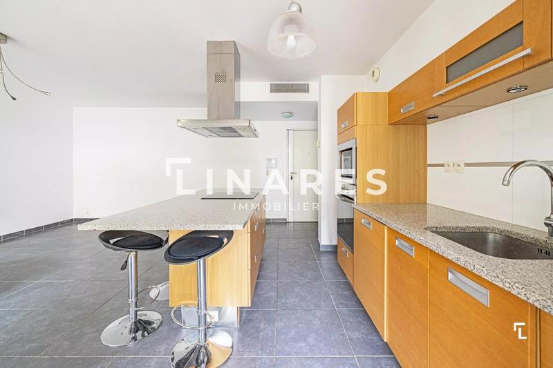 Appartement - 61 m² - 3 pièces