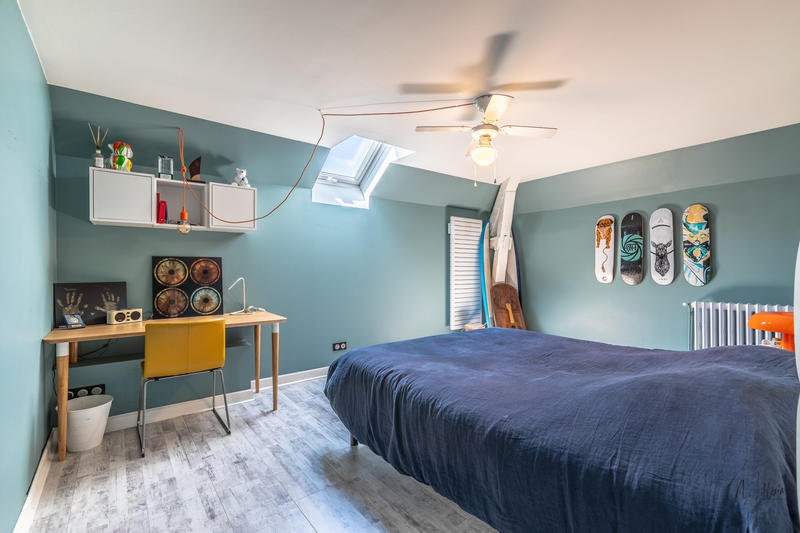 Maison - 270 m² - 7 pièces