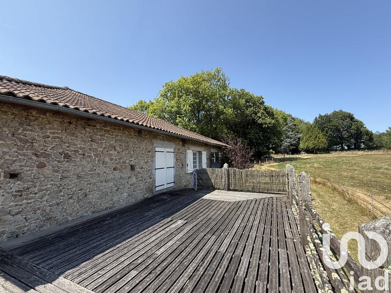 Maison - 233 m² - 6 pièces