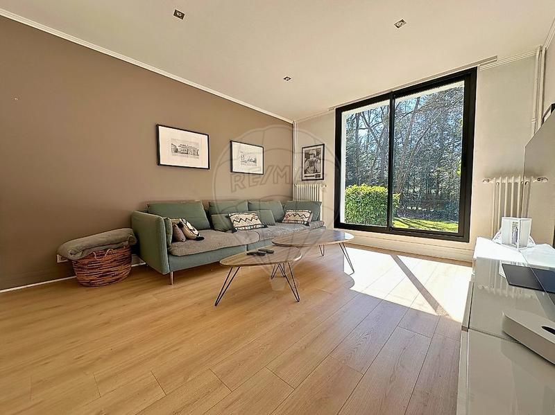 Maison - 175 m² - 8 pièces