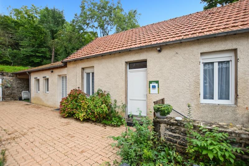 Propriété - 229 m² - 11 pièces