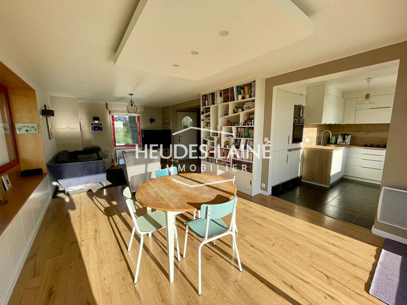 Maison - 104 m² - 4 pièces