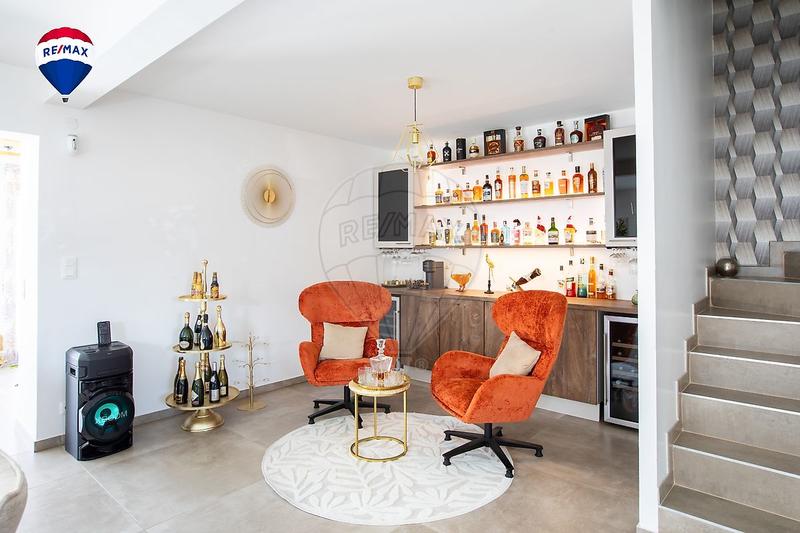 Maison - 127 m² - 5 pièces