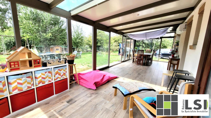 Maison - 122 m² - 6 pièces