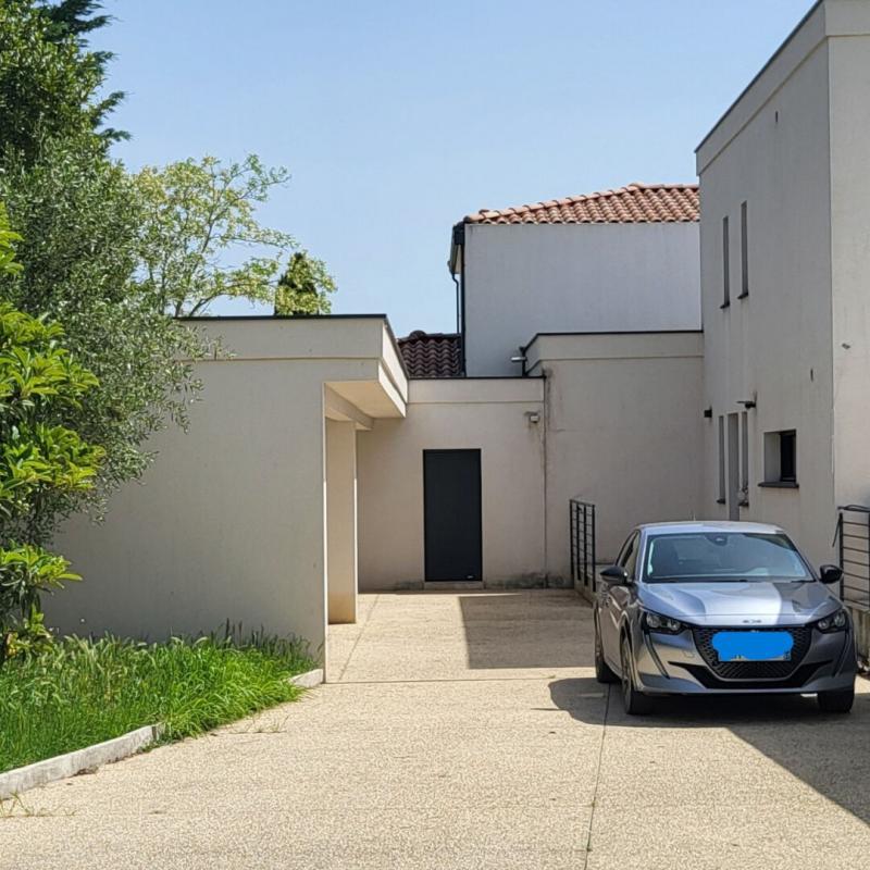 Villa - 223 m² - 7 pièces